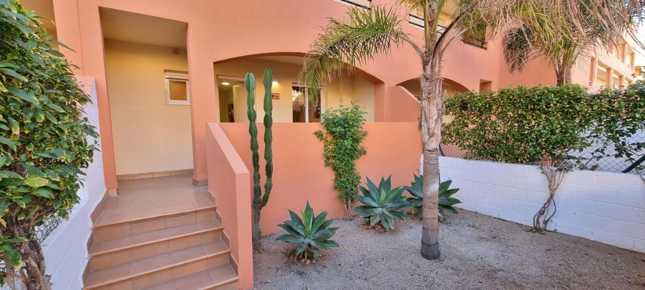 Homes Of Spain, Apartamentos Paraiso De Vera Playa, Ed Tahiti, Bajo G A Pie De La Playa, Vistas Piscina מראה חיצוני תמונה
